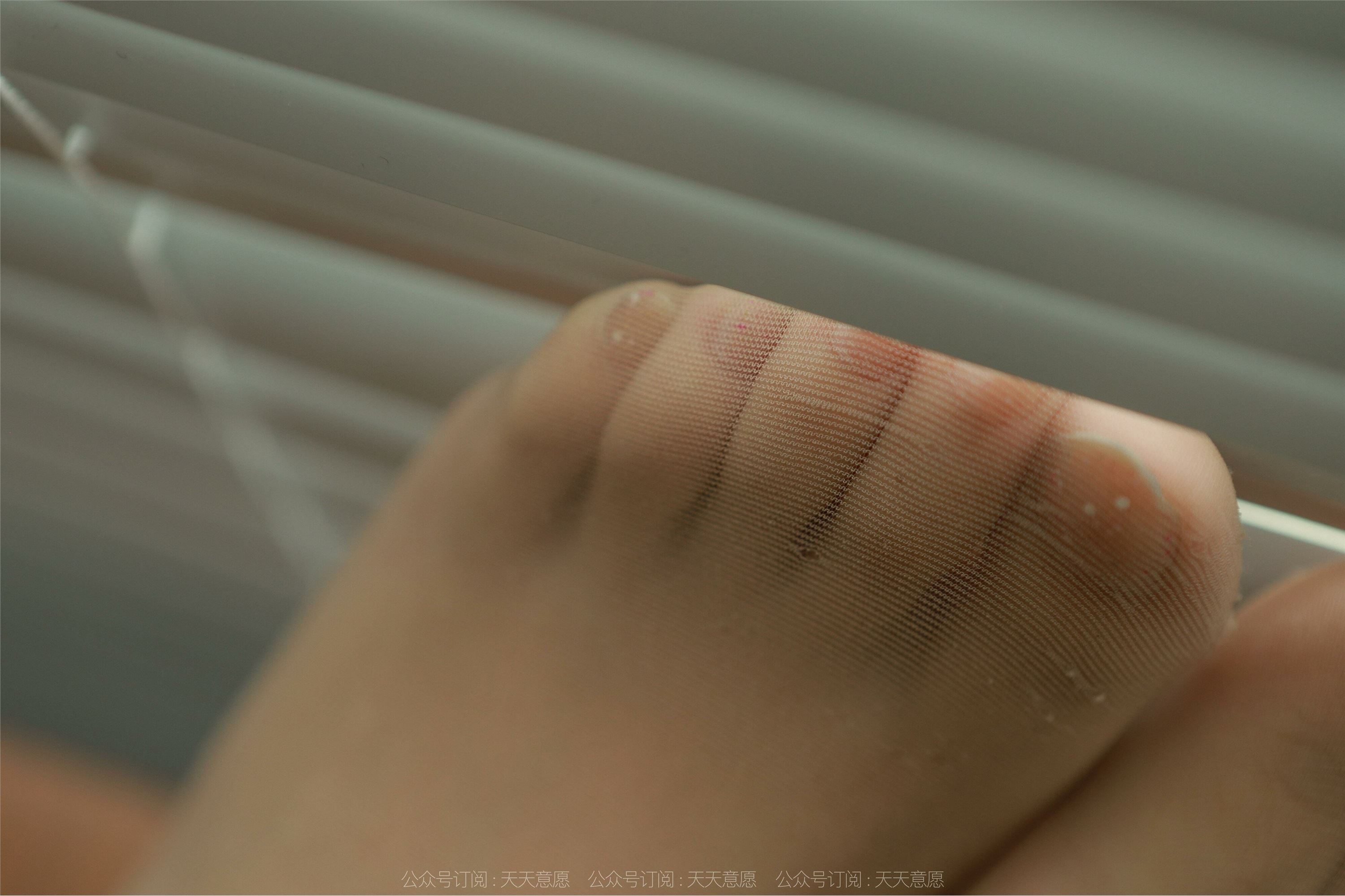 IESS异思趣向  2022.10.22 丝享家 1245 婉萍《美女文员》